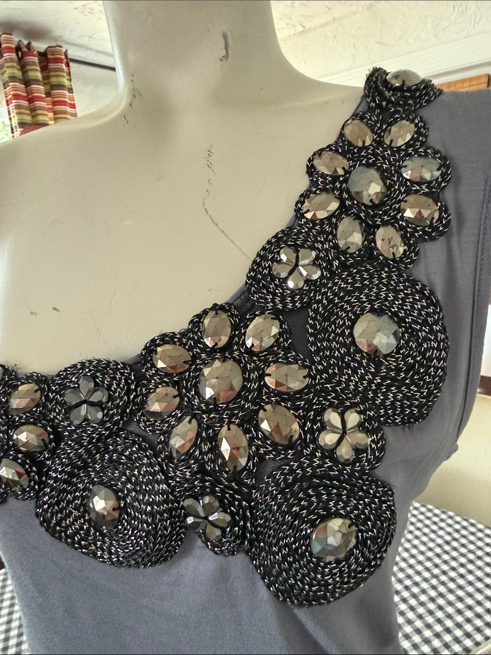Body Central Gray One-Shoulder Embellished Tank - Picture 4 of 5